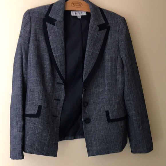 Jacket - Picture 1 of 3